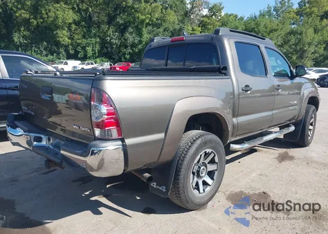 2014 Toyota Tacoma Base V6 z USA, uszkodzony, nr VIN 3TMLU4EN0EM144133